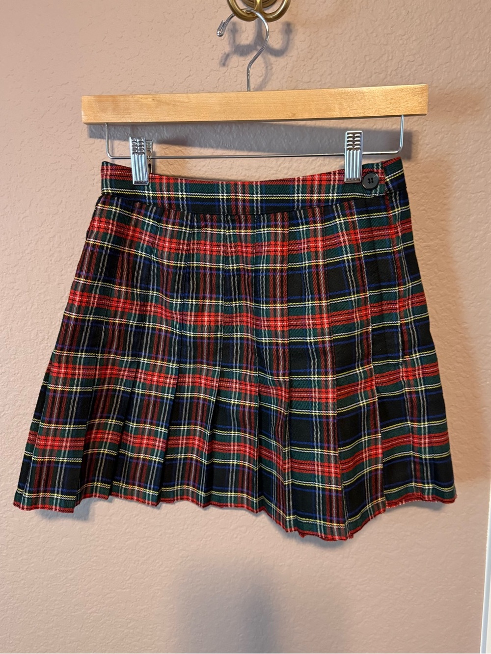 Urban Outfitters Plaid Pleated Mini Skirt - Red & Green Tartan